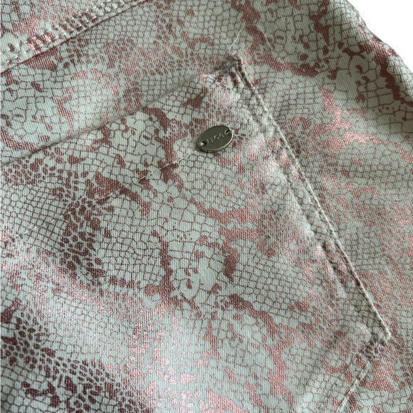 Bevy Flog rose gold python Shely pull on ankle pants size 27 - Picture 9 of 11